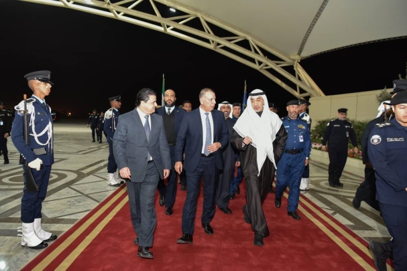 الشيخ فهد اليوسف يستقبل وزير الداخلية الأردني 1 download