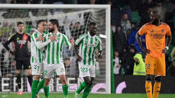 ريال مدريد يتعثر أمام ريال بيتيس ويفقد نقاطاً ثمينة 1 IMG 7131