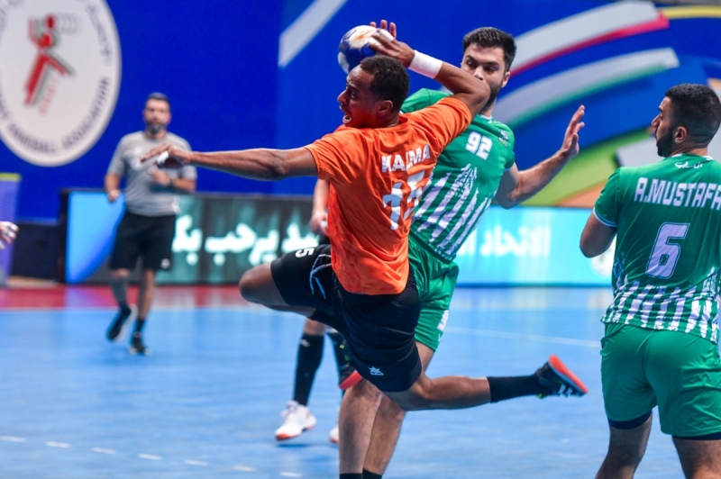 الكويت وكاظمة يبلغان نهائي كأس السوبر لكرة اليد 1 IMG 7730