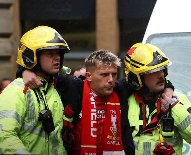 سيارة تدهس محتفلين بتتويج ليفربول والشرطة تكشف هوية السائق 1 IMG 9383