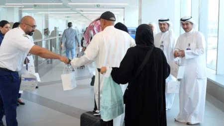 الخطوط الجوية الكويتية ترحب بعودة الحجاج وتشيد بنجاح الموسم 1 IMG 0345