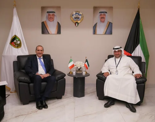 “الدفاع” تبحث تعزيز التعاون مع شركة “ليوناردو” الإيطالية 1 IMG 0455