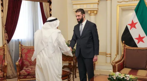 الشرع والشيباني يبحثان فرص الاستثمار والمشاريع التنموية في سوريا مع رجال الأعمال 1 IMG 9730