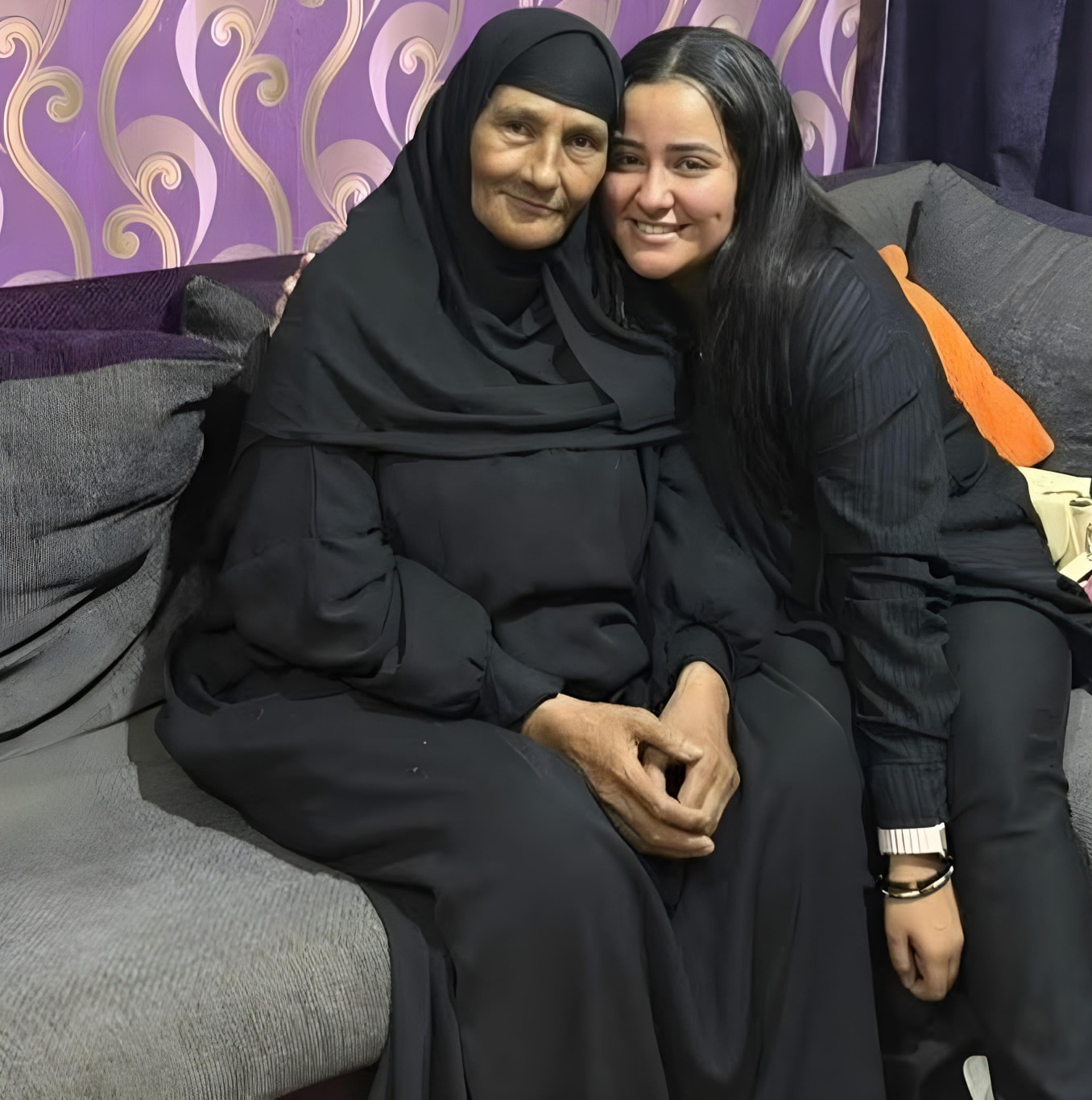 شاهد بالصورة.. أرملة "إبراهيم شيكا" تعلن التصالح مع عائلته 1 516556646 1182014913940277 437205862102066921 n