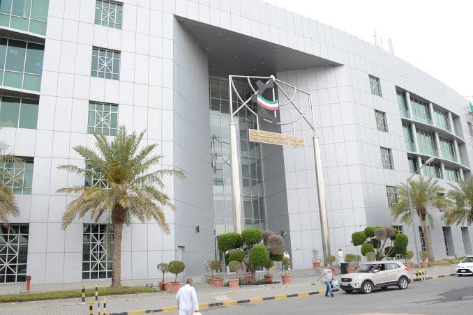 الكويت وطاجيكستان تبحثان تعزيز التعاون الصناعي المشترك 1 IMG 2857