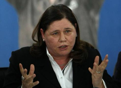 aaeff45b 8a0d 4693 a4b0 d8651c2d3cd7